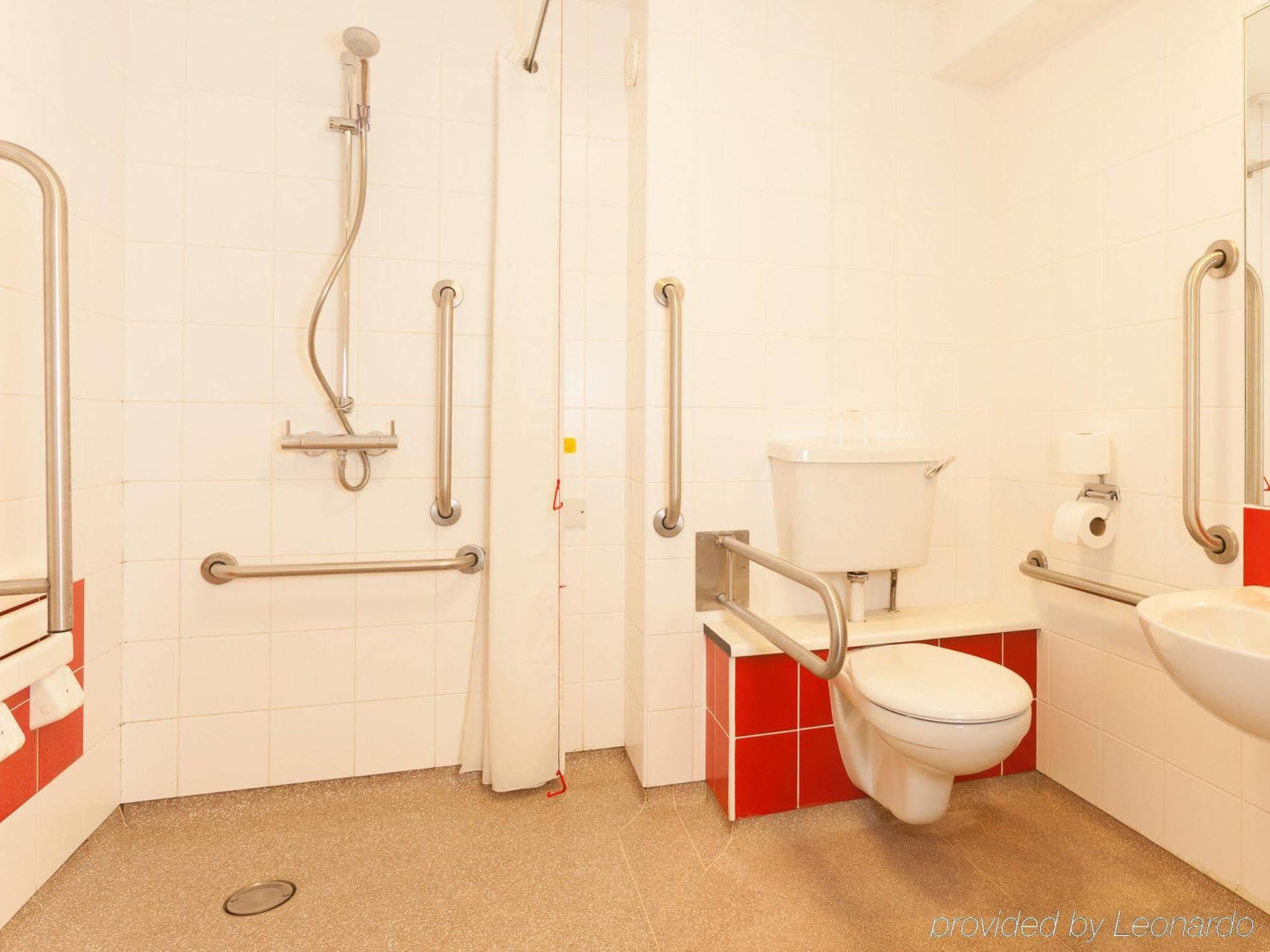 Travelodge Liverpool Stonedale Park מראה חיצוני תמונה