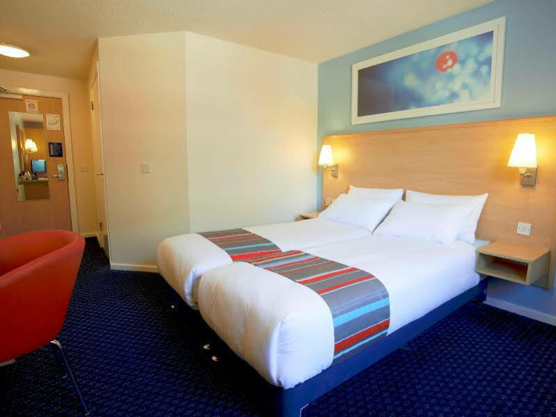 Travelodge Liverpool Stonedale Park מראה חיצוני תמונה